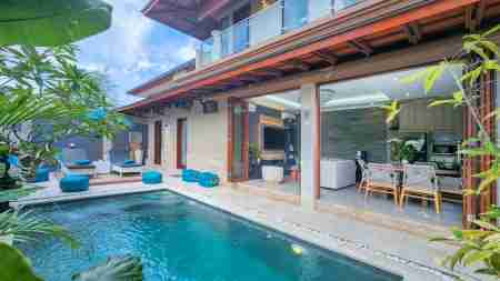 Unique Concept 3 Bedrooms Ocean View Villa in Nusa Dua