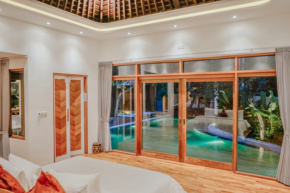 Seminyak 4 Bedroom Villa with Large Pool